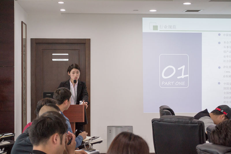 中國(guó)室內(nèi)裝飾協(xié)會(huì)室內(nèi)環(huán)境凈化治理專業(yè)委員會(huì)浙江中心除醛技術(shù)交流峰會(huì)圓滿結(jié)束！