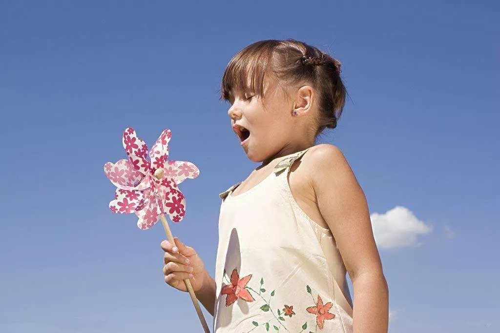 4歲男孩和媽媽辦“婚禮”，真相令人淚崩！