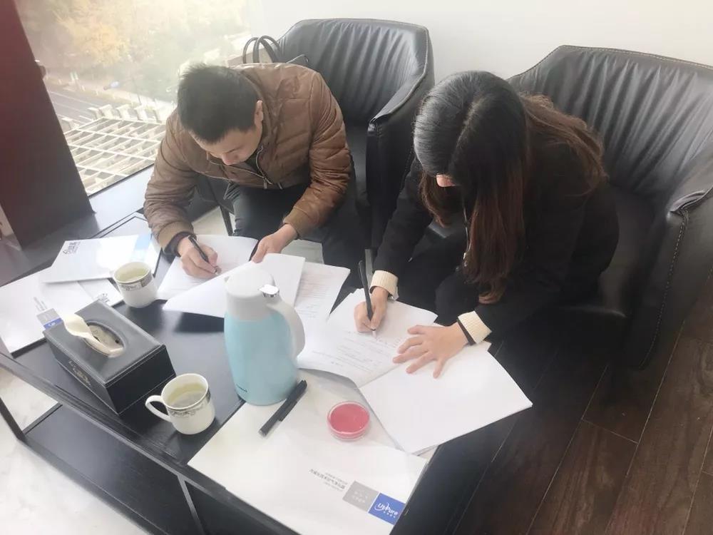 熱烈祝賀楊總簽約創(chuàng)綠家江西省吉安市縣級代理！