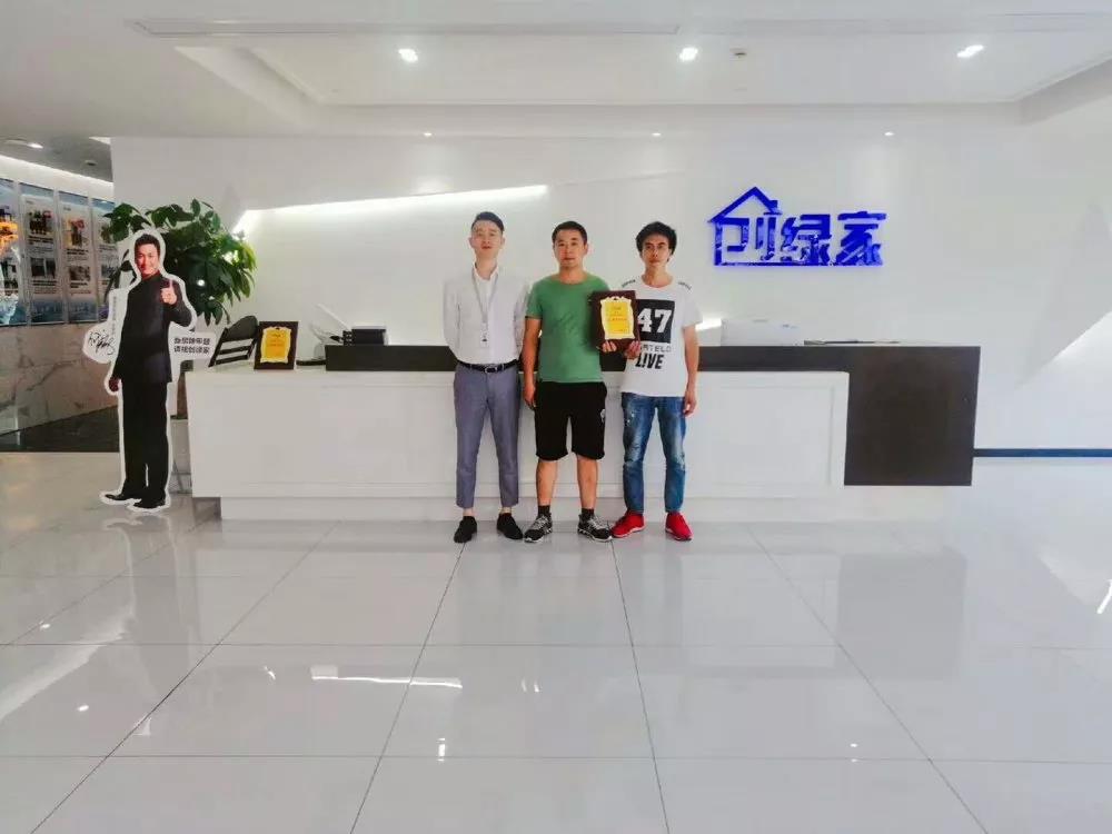 熱烈祝賀王總簽約創(chuàng)綠家上海市區(qū)級代理！