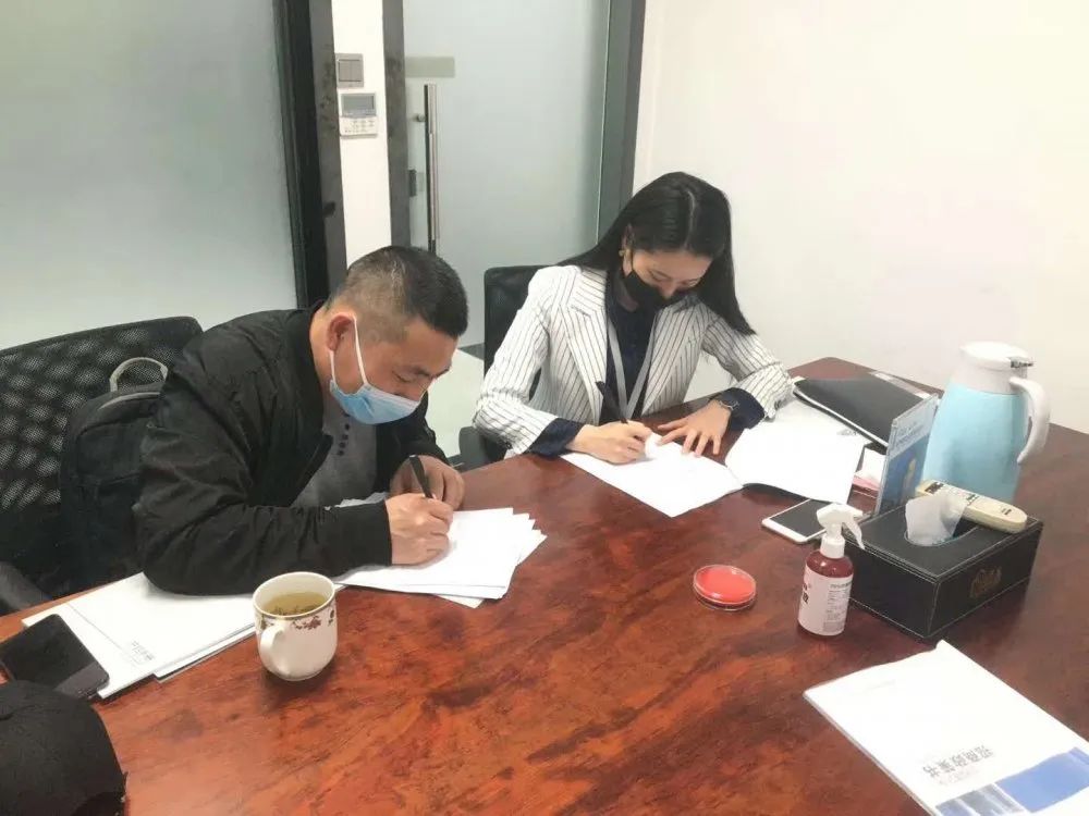 熱烈祝賀周總簽約創(chuàng)綠家江蘇省無錫市區(qū)級代理！